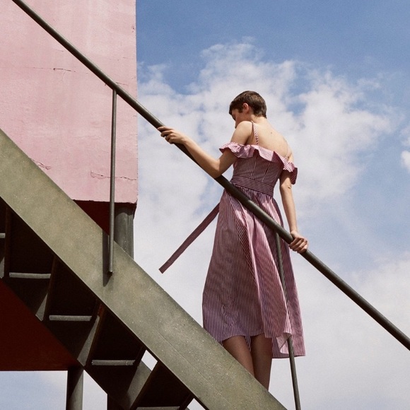 STRIPED MIDI DRESS - NWT - Picture 4 of 8